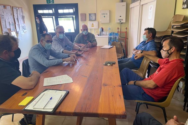 El conseller Pastrana es reuneix amb les tres confraries de pesca de Menorca