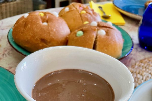 Coques de confits amb xocolati, berenar del dia dels Reis