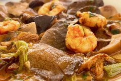 Bolets amb gambes, al restaurant Es Garbell