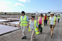 El conseller Negueruela visita les empreses Flor de Sal i Formatges Grimalt