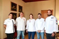 Reunió de la presidenta del Govern amb representants de l’associació de cuiners ASCAIB