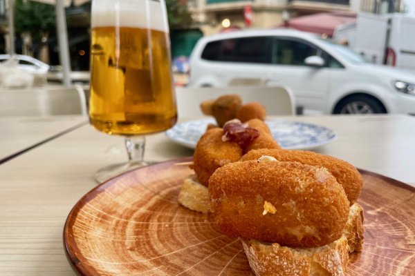 Comer croquetas en Bilbao