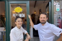 Pez Limón neda a contracorrent