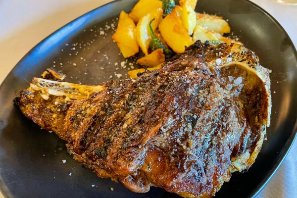 Asador Molí des Comte: the temple of grilled meat in Menorca