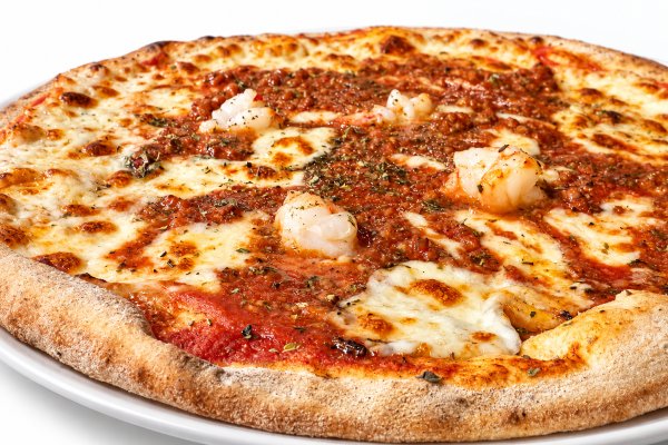 La pizza bolonyesa amb gambes del Gastrobar Impar, una sorprenent combinació de mar i muntanya