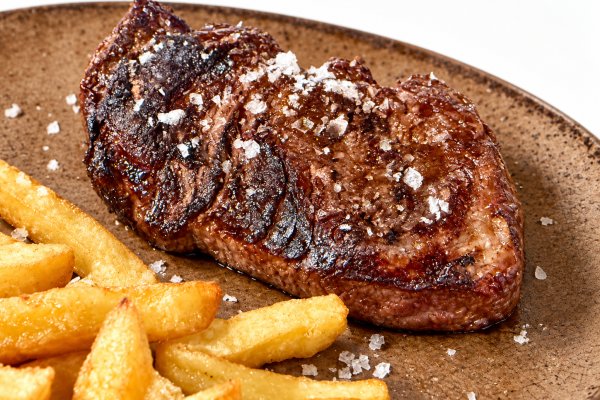 Menorcan Grilled Beef Tenderloin at L'Àncora