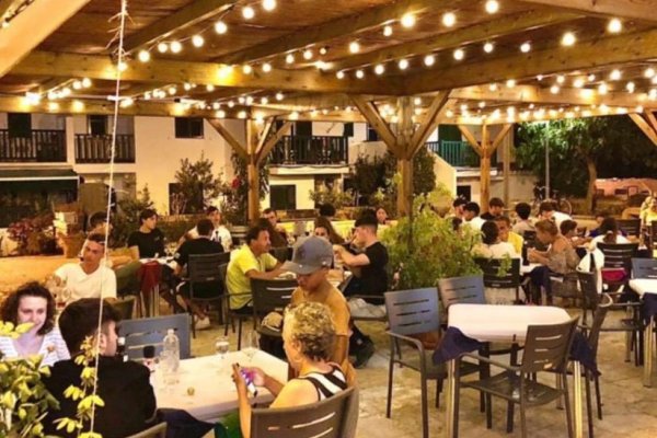 Paco Domínguez, de Mr. Bep’s, Premi Foodies on Menorca a la Trajectòria: «El canvi de turisme el vam fer amb temps i vam apostar per la qualitat»