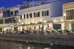 Sopar més prest: un canvi d’hàbits que també pot arribar a les taules de Menorca