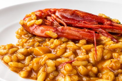 La paella de gamba carabinera de l'Aquarium Port de Ciutadella